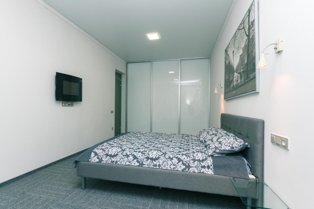 Hotrent City Deluxe Киев Екстериор снимка