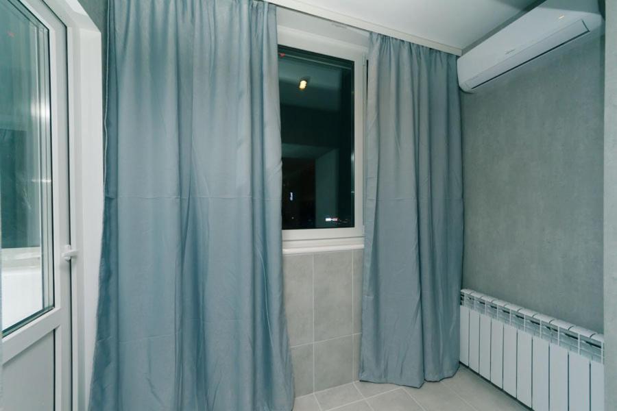 Hotrent City Deluxe Киев Екстериор снимка