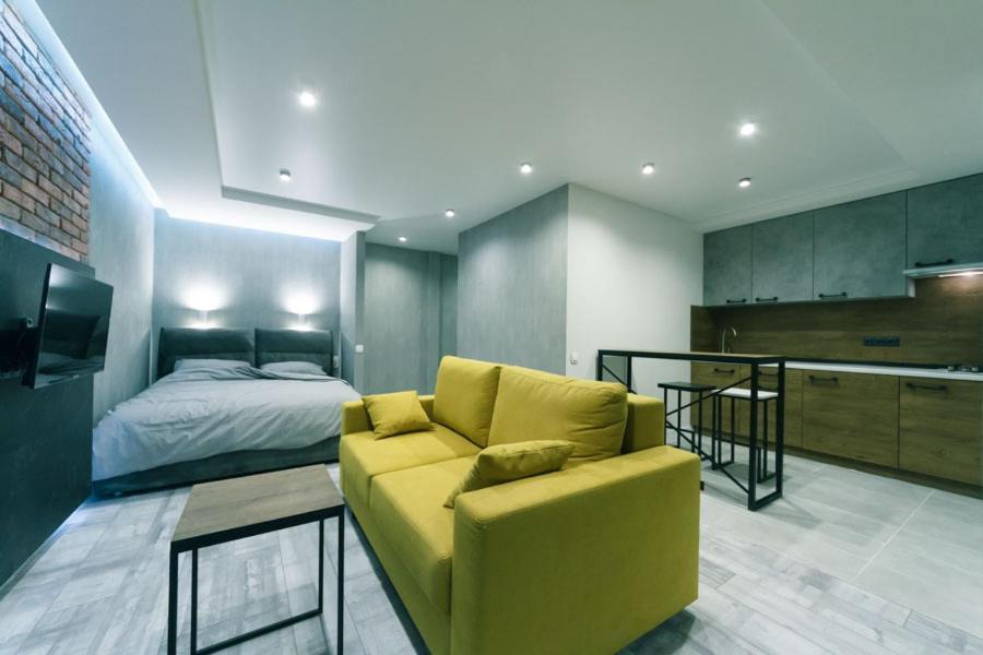 Hotrent City Deluxe Киев Екстериор снимка